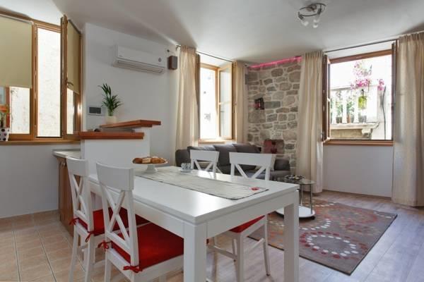 Old Town Apartment Mila 스플리트 외부 사진